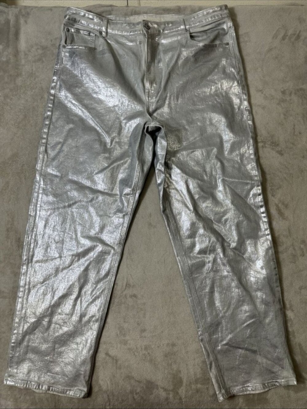 American Eagle metallic silver straight leg jeans women’s size 18 regular